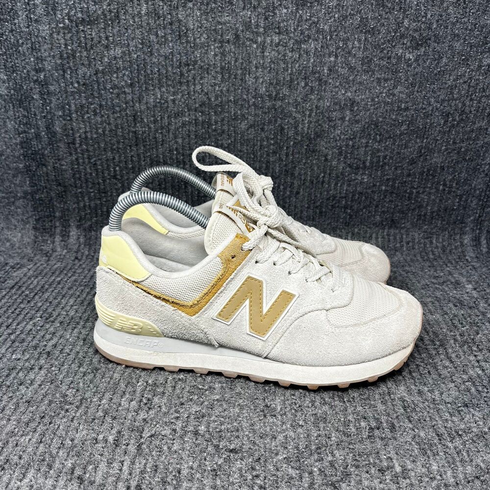 New Balance 574 Beige Gold Suede Athletic Sneakers Shoes‎ Women’s 7.5 B WL574CSW